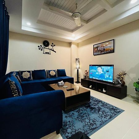 Entire 1 Bedroom Apartment: Netflix, Youtube. Islamabad Ngoại thất bức ảnh