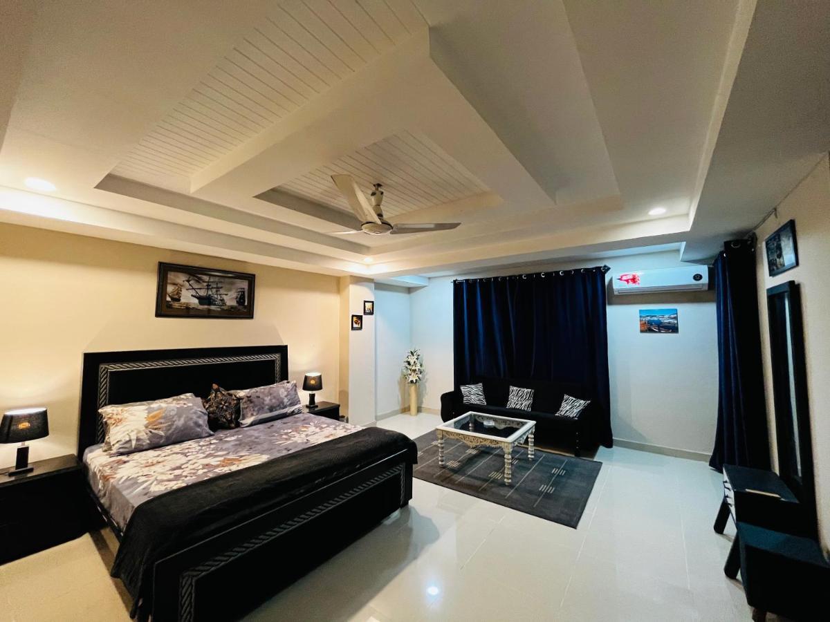 Entire 1 Bedroom Apartment: Netflix, Youtube. Islamabad Ngoại thất bức ảnh